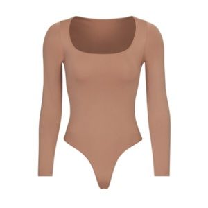 SKIMS BODY SUIT